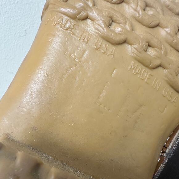 LL Bean Size 7 Men Duck Boot Shoe Maine Hunting Vintage Rubber Outdoor Brown Tan - Picture 10 of 12